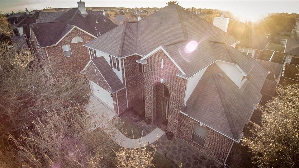 1st image of 5110 Laura Lee Ln