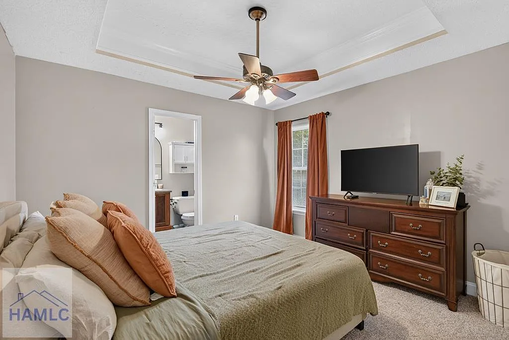 3 bed, 2.0 bath, 1260 sqft, $2,150 — Photo 4