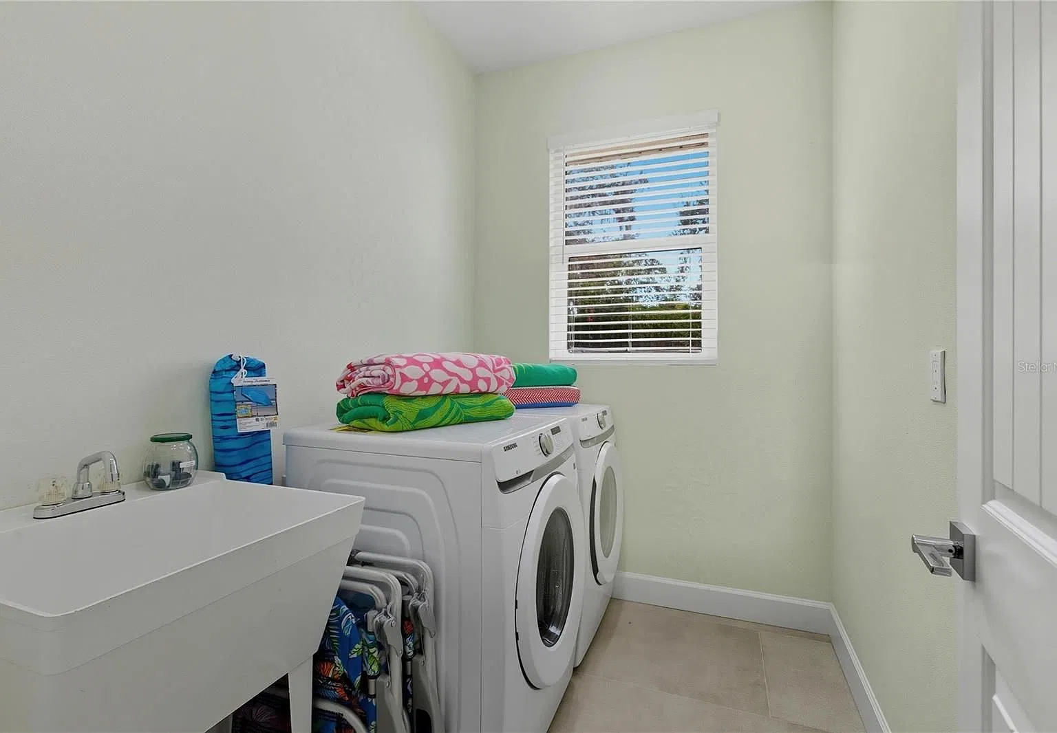 3 bed, 1842 sqft, $5,000 — Photo 4