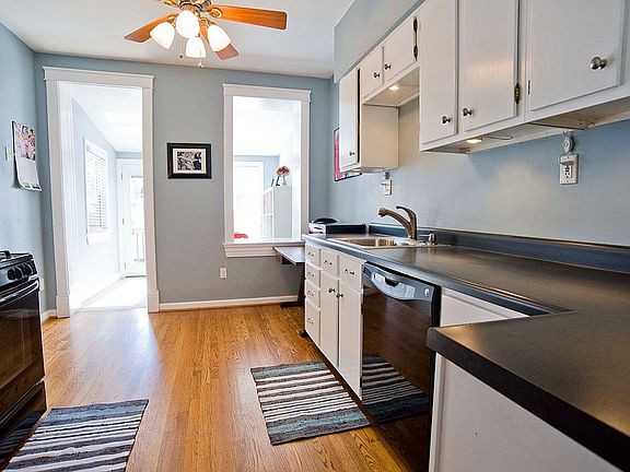 5th image of 4026 Connecticut St