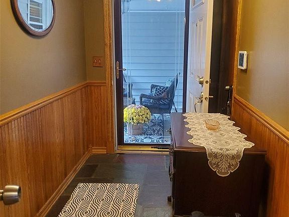 5th image of 5115 S 122nd St