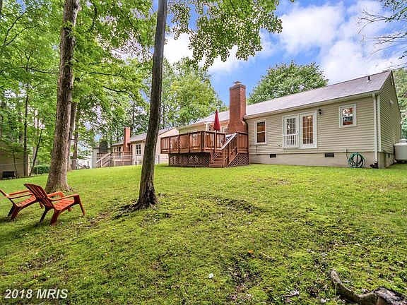 3rd image of 133 Pewter Ln