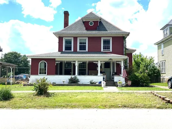 310 Main Street, Middlebourne, WV 26149