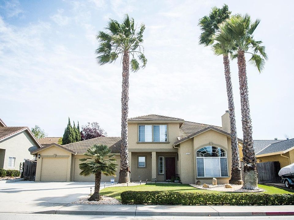 1st image of 1491 Las Brisas Dr