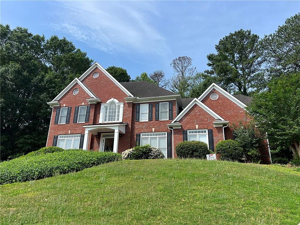 1st image of 292 Lynshire Ct SW