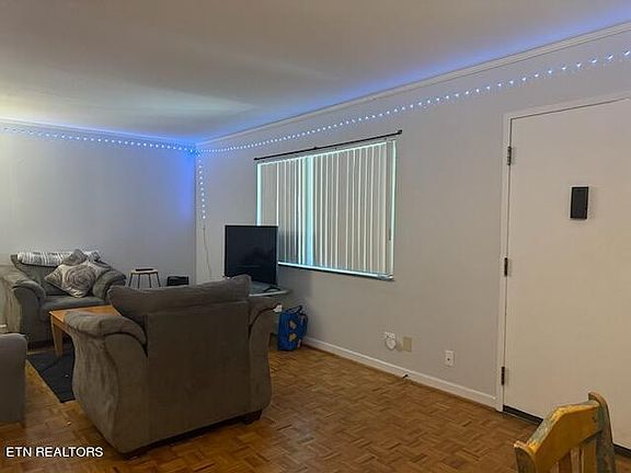 4th image of 1800 Terrace Ave APT 11
