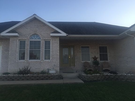 2nd image of 22 Amaryllis Ln