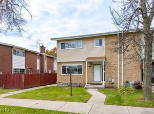 9330 N Washington St, Niles, IL 60714