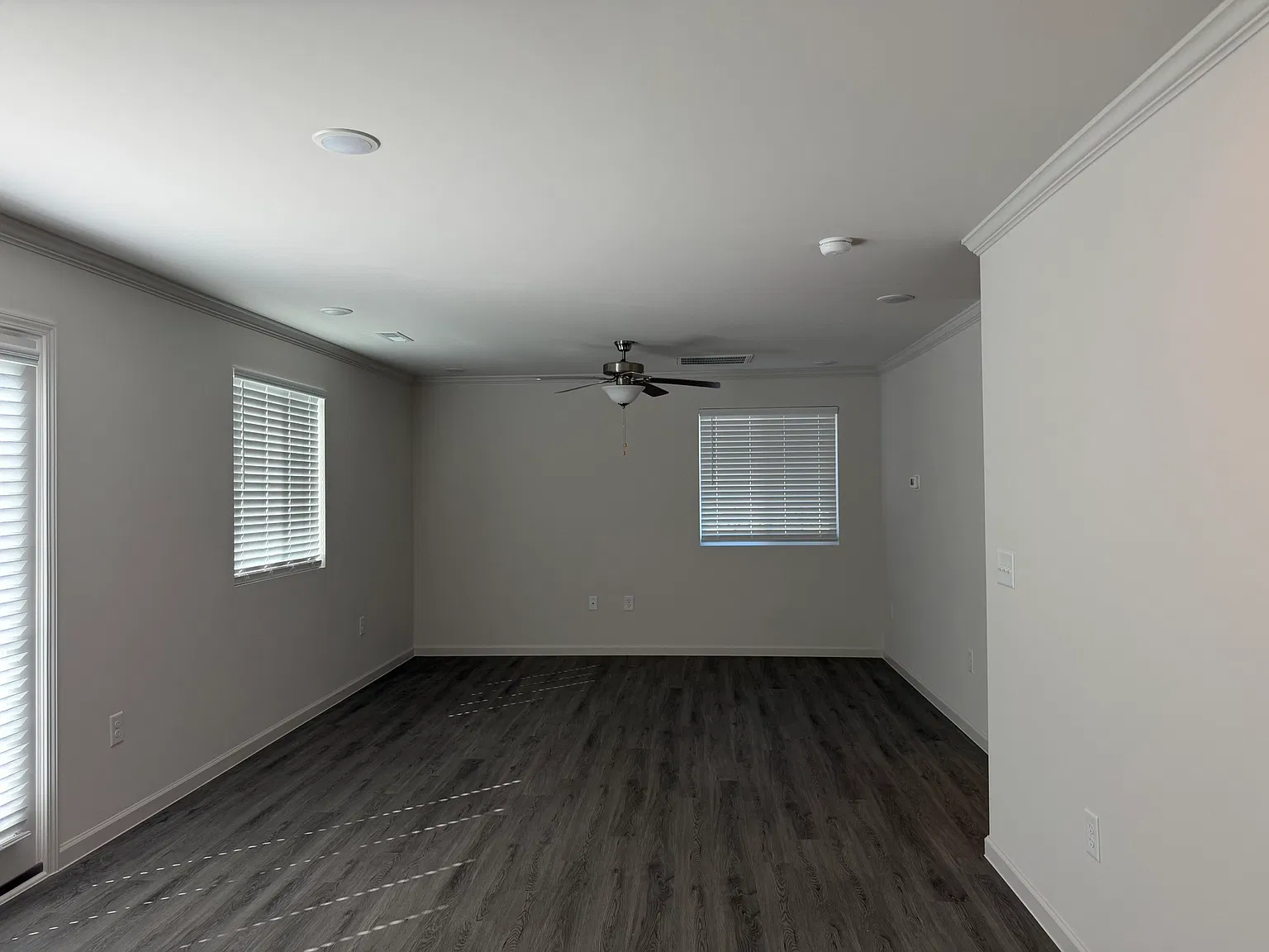 3 bed, 1468 sqft, $2,300 — Photo 4