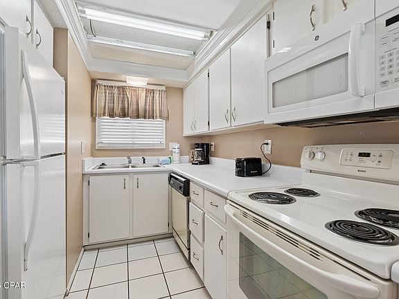4th image of 5801 Thomas Dr Unit 712