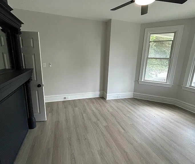 1494-1496 Crafton Blvd #1 — Photo 8