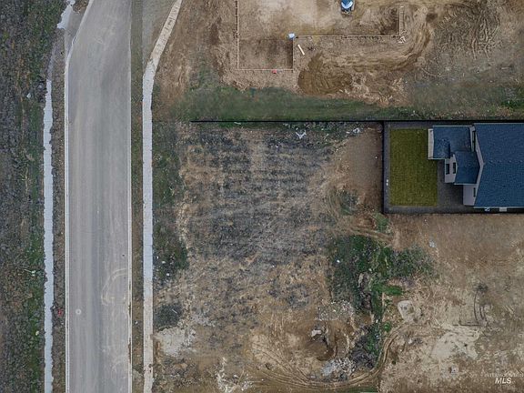 2nd image of 7579 W Lookout View St