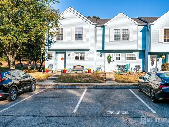 771 Darlington Dr, Old Bridge, NJ 08857