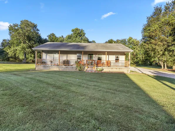 515 Union St, Providence, KY 42450