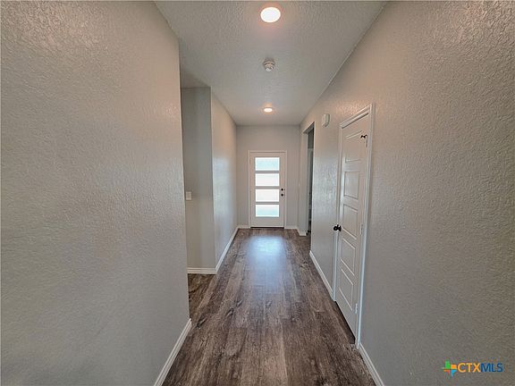 5th image of 7709 McCulloch Rd