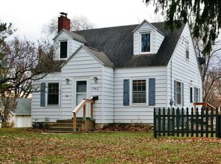 1742 1st St NW, Rochester, MN 55901