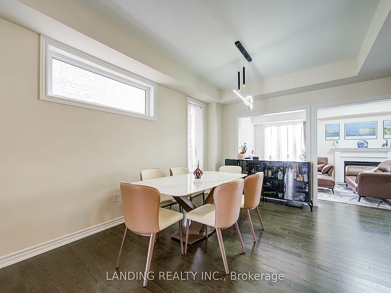 2084 Duberry Dr — Photo 8
