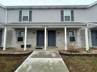 2273 Pinta Dr #C, Warrenton, MO 63383
