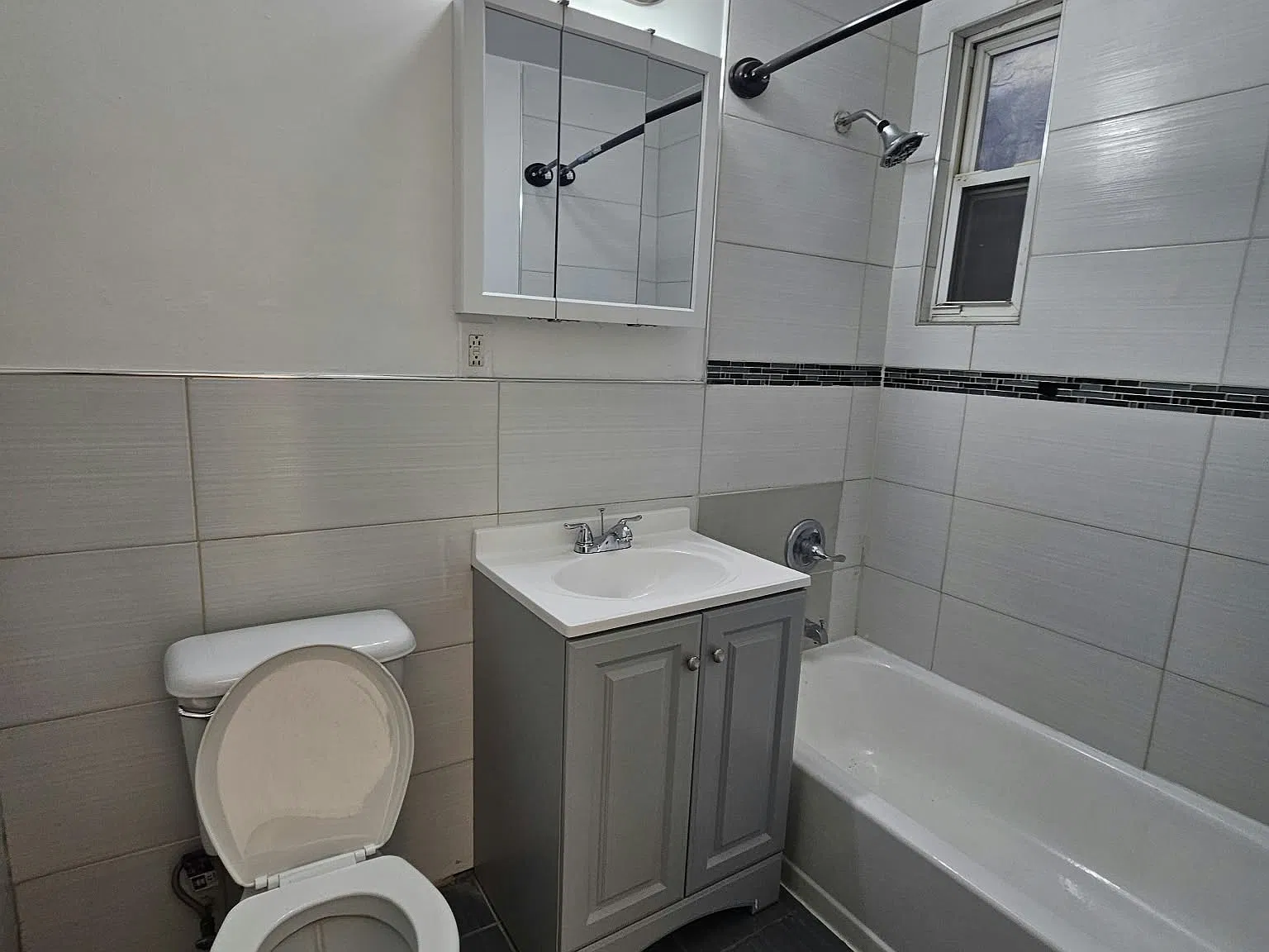 1 bed, $1,750 — Photo 3
