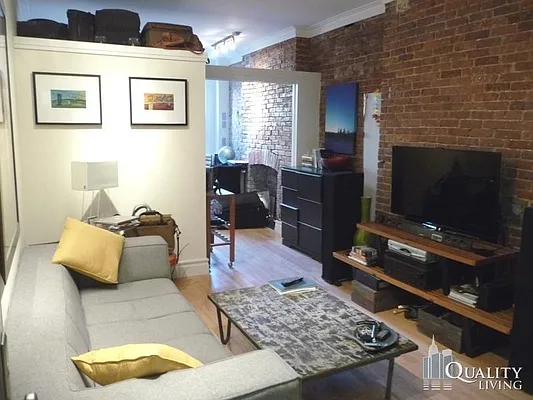 Rented by Quality Living Realty | media 10