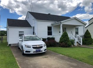 112 S Park Dr, Point Pleasant, WV 25550