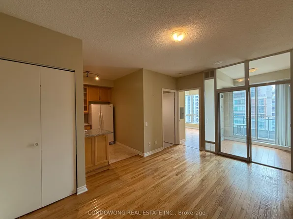 60 Byng Ave, Toronto, ON