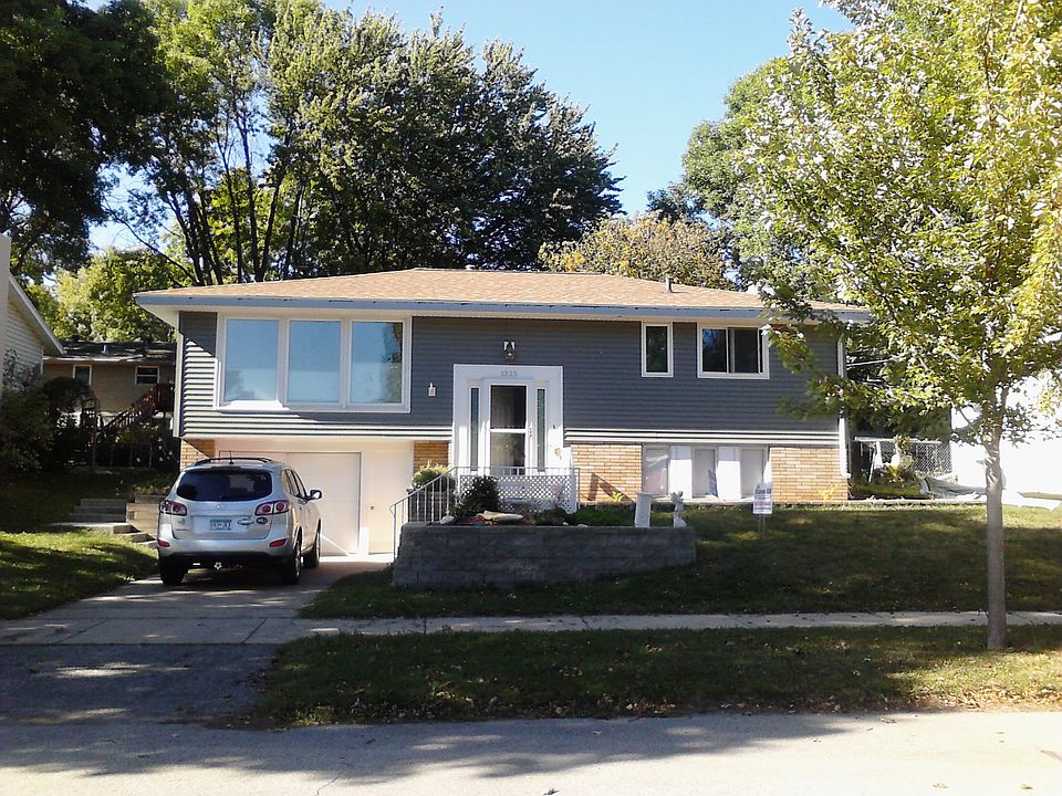 Curb View