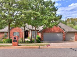 2617 Ashebriar Ln, Edmond, OK 73034