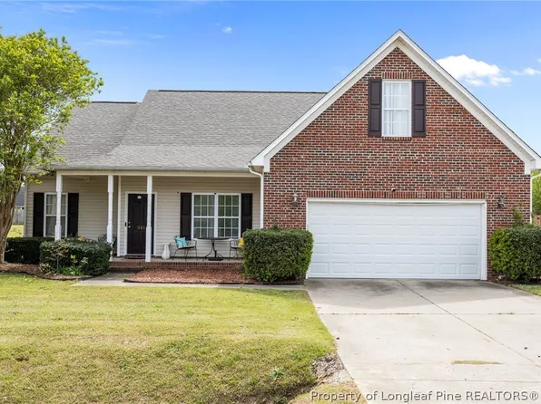 345 Hidalgo Dr, Raeford, NC 28376