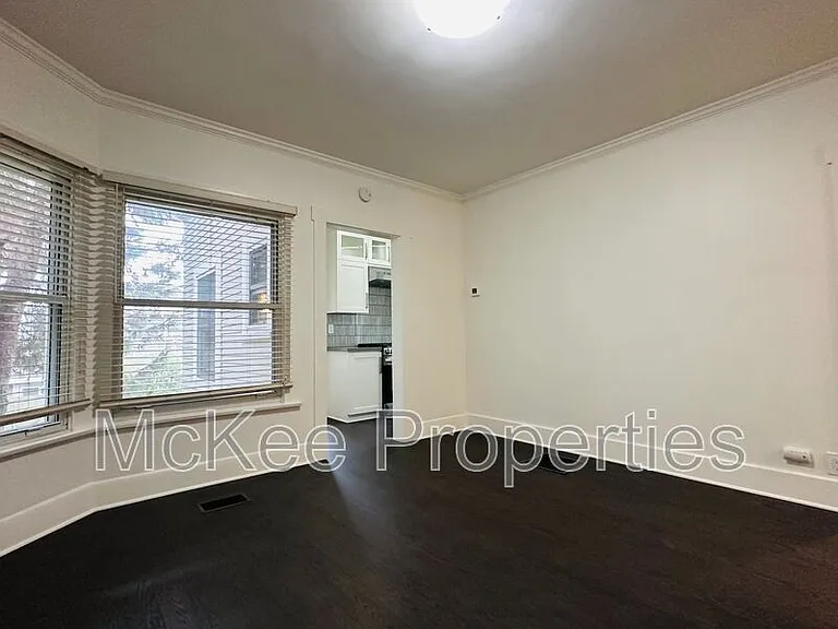2140 1st Ave #1 — Photo 7
