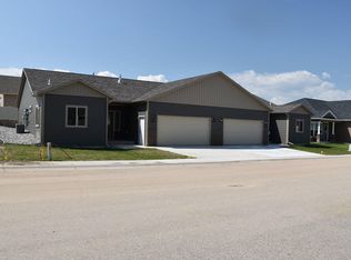 920 Pinyon Pl, Sheridan, WY 82801