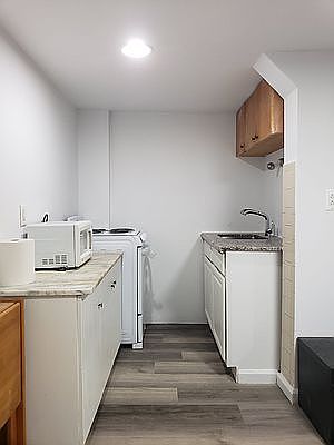 2nd image of 21-07 42nd St #1