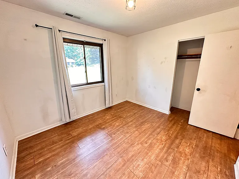 15363 Montecito Dr — Photo 11