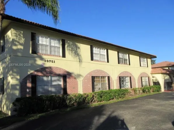 10751 Royal Palm Blvd APT 17, Pompano Beach, FL 33065