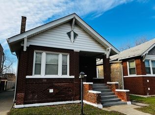 6728 S Prairie Ave, Chicago, IL 60637