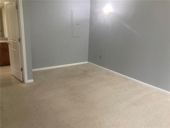5th image of 600 Admiral Blvd APT 505