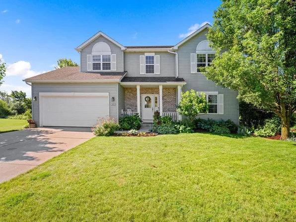 505 Lily LANE, Grafton, WI 53024