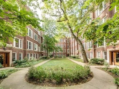 5468 S Woodlawn Ave APT 1W, Chicago, IL, 60615