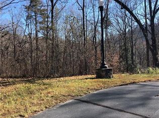 270 Serenity Dr, Pickens, SC 29671