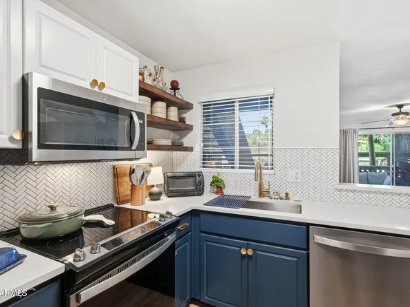 1880 E MORTEN Avenue #120, Phoenix, AZ 85020