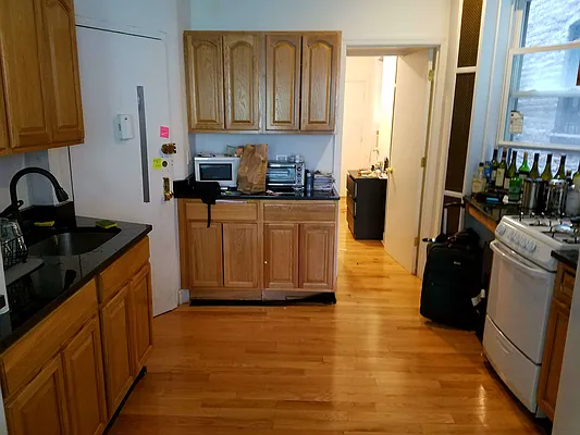 Rented by Prince Real Estate Associates LLC | media 20