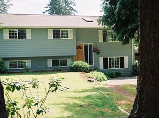 2418 215th Ave SE, Sammamish, WA 98075