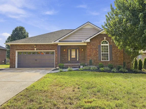 247 Walbrook Dr, Gallatin, TN 37066