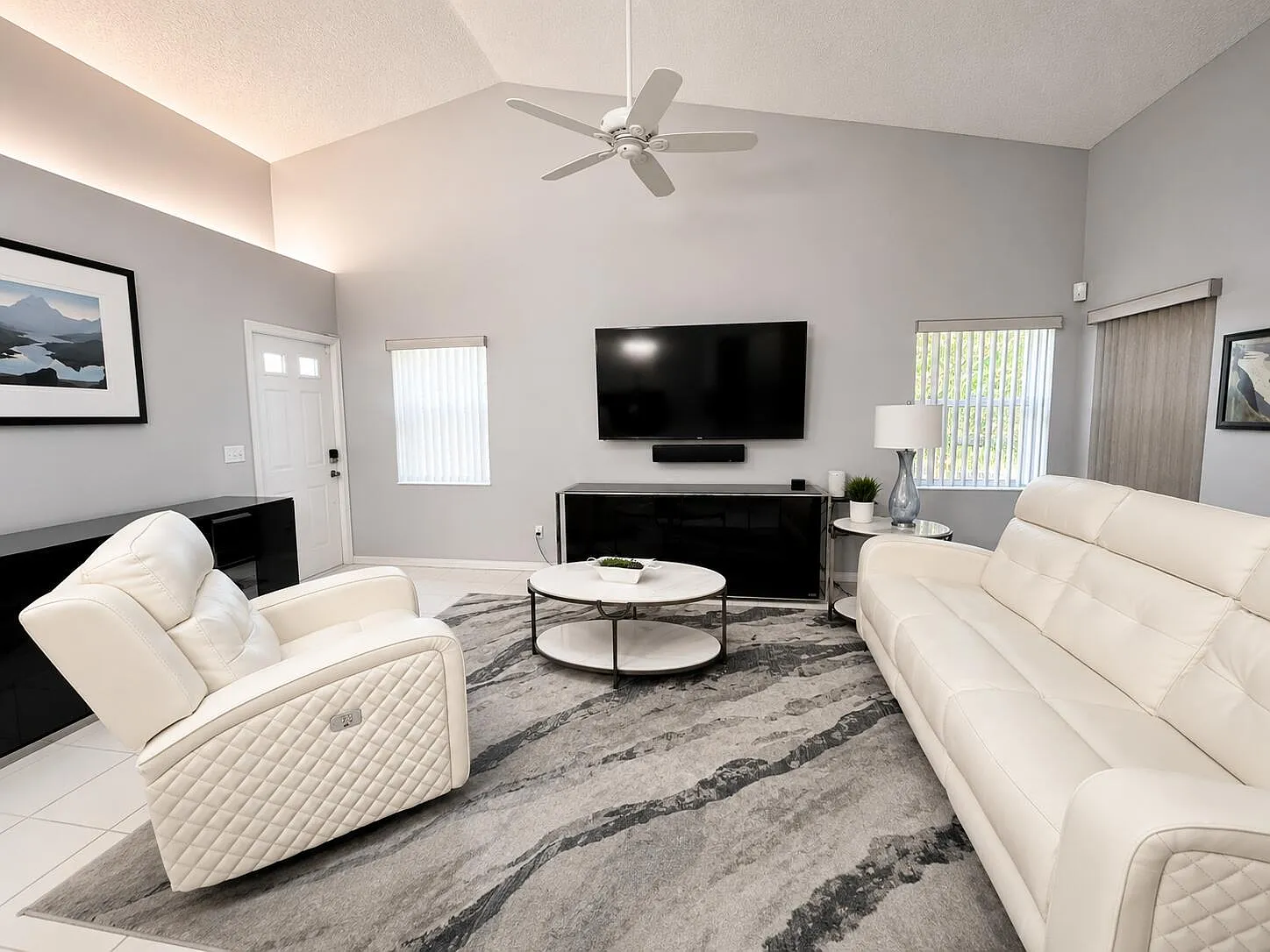 2 bed, 2.0 bath, 1264 sqft, $2,500 — Photo 3