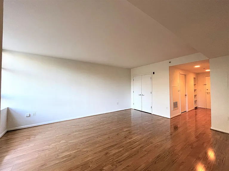 355 I St SW #S-123 — Photo 18