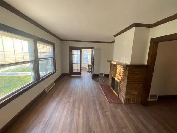 17810 Clifton Blvd #1, Lakewood, OH 44107