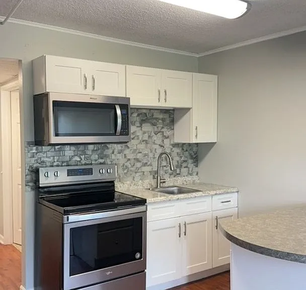 1700 Clinch Ave #414 — Photo 1