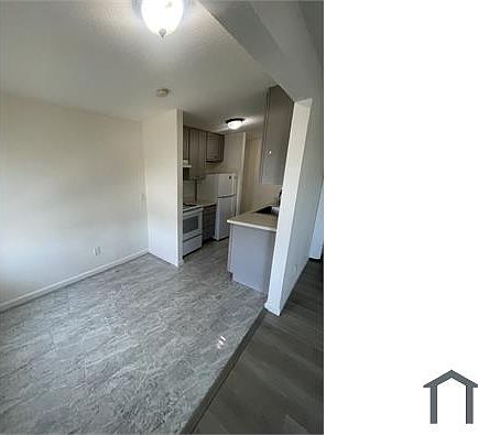 2nd image of 27750 Tyrrell Ave APT 3