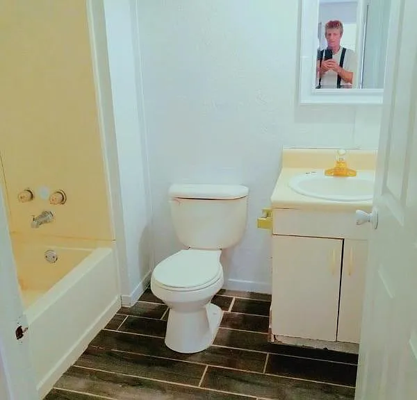 218 Morning Dr #C3 — Photo 2