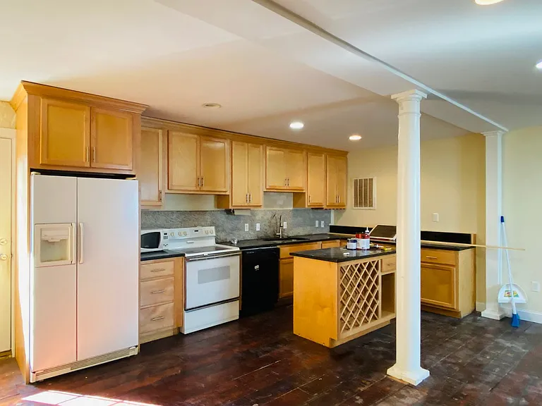 1529 W. Cary St. — Photo 20